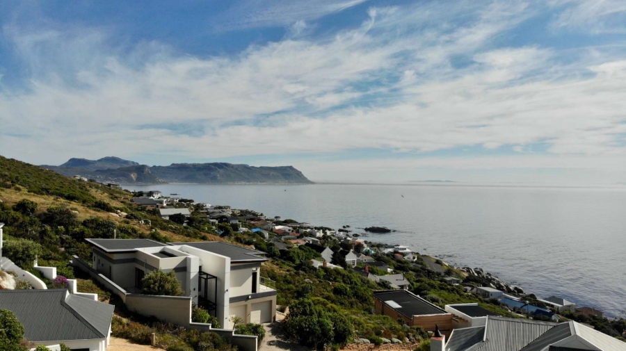 4 Bedroom Property for Sale in Murdock Valley Western Cape